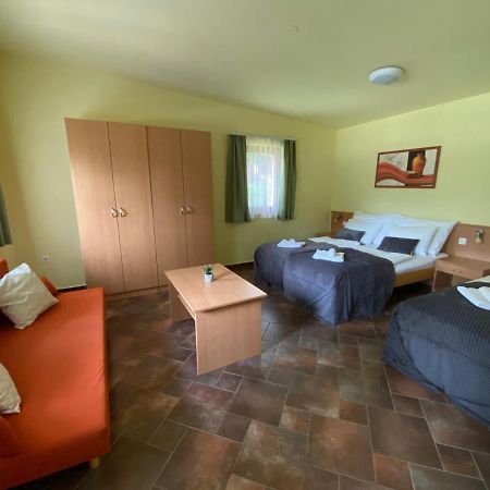 Matra Kemping Apartmanok Mátrafüred Exterior foto